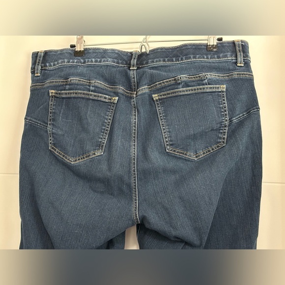 Torrid: Women’s Premium Stretch Bombshell Skinny Jeans- Size 20XT - Picture 5 of 13